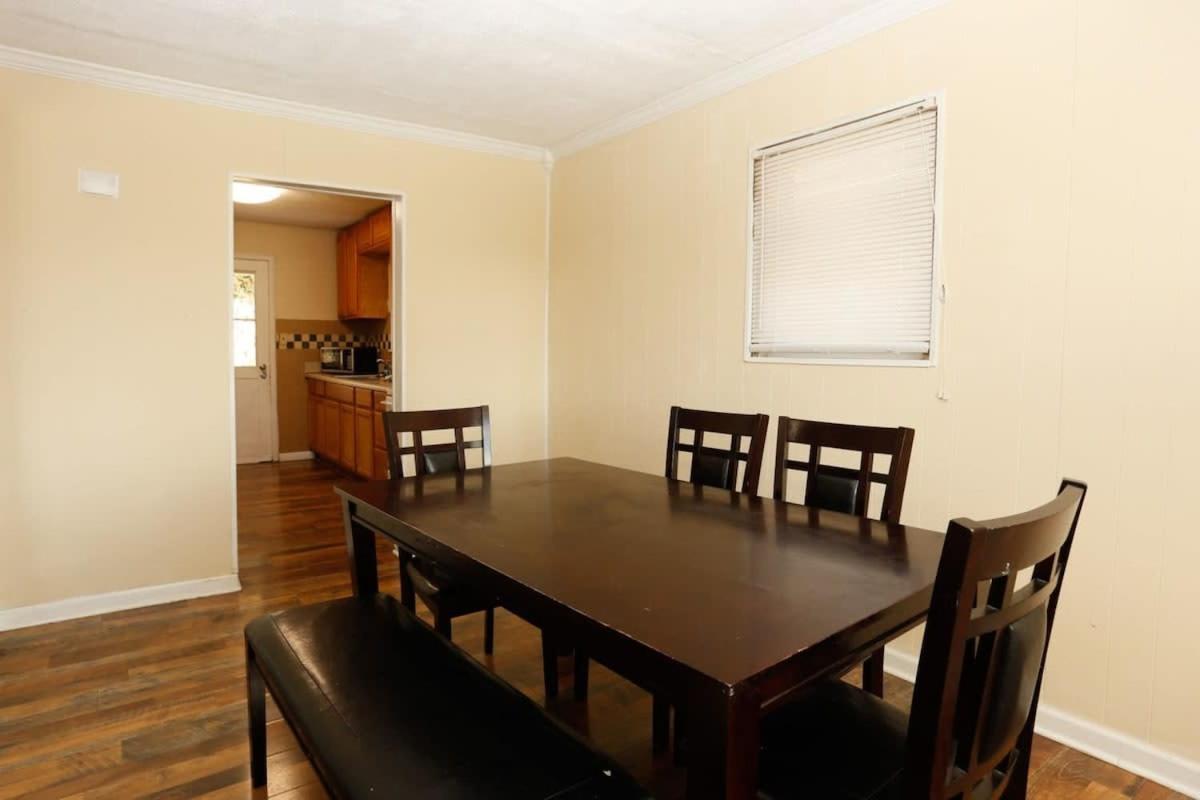 Cozy Retreat For Your Upcoming Trip * Knoxville